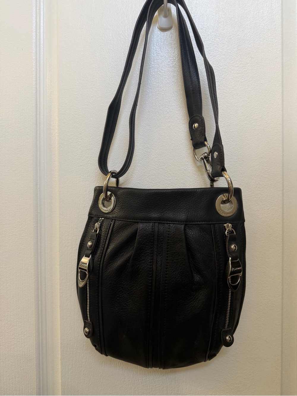 B. Makowsky Durango black leather convertible bag